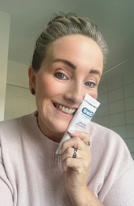 My colour shines through with Oral B enamel strength whitening - perfection in a tube