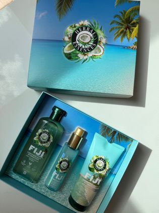 Herbal Essences takes me to Fiji!