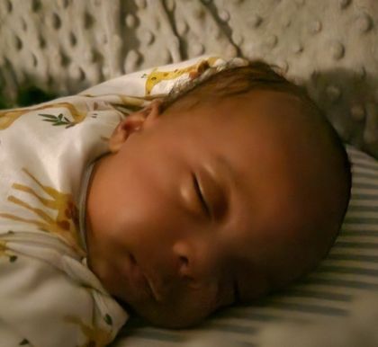 Photo taken at 11pm and my little one is wearing pampers premium protection new baby.