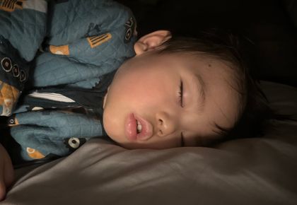 This was taken at 9.15pm and my little one was wearing the Pampers baby dry nappy pants ❤️ 