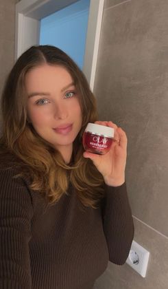 Start your day right - with Olay Regenerist SPF 30 